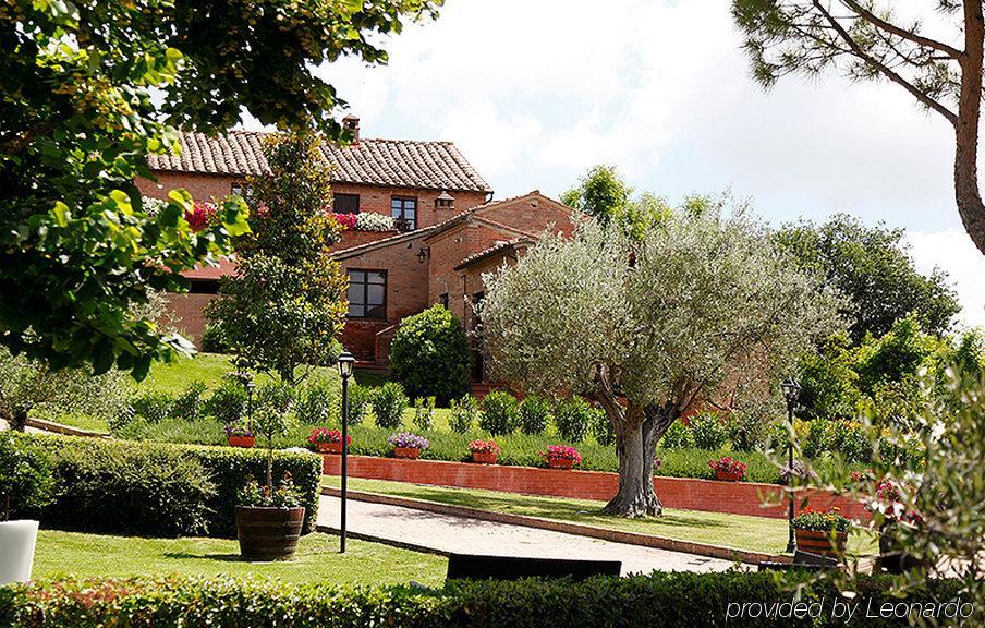 Borgo Tre Rose Hotel Valiano Luaran gambar