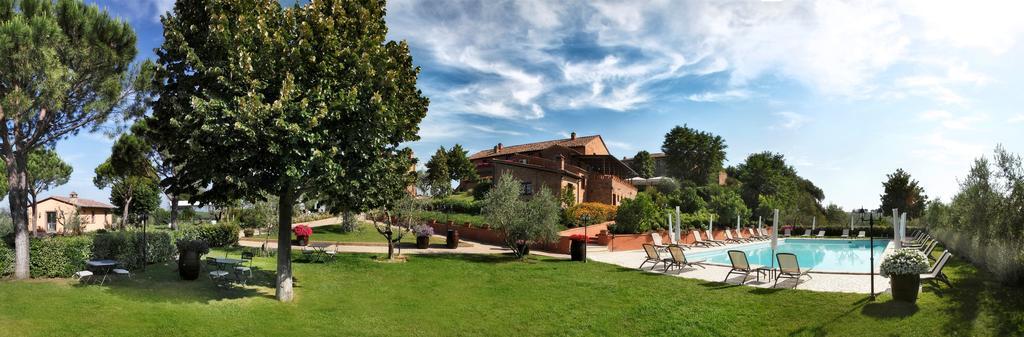 Borgo Tre Rose Hotel Valiano Luaran gambar