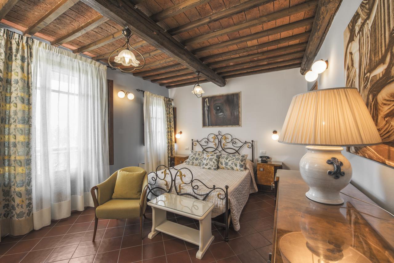 Borgo Tre Rose Hotel Valiano Luaran gambar