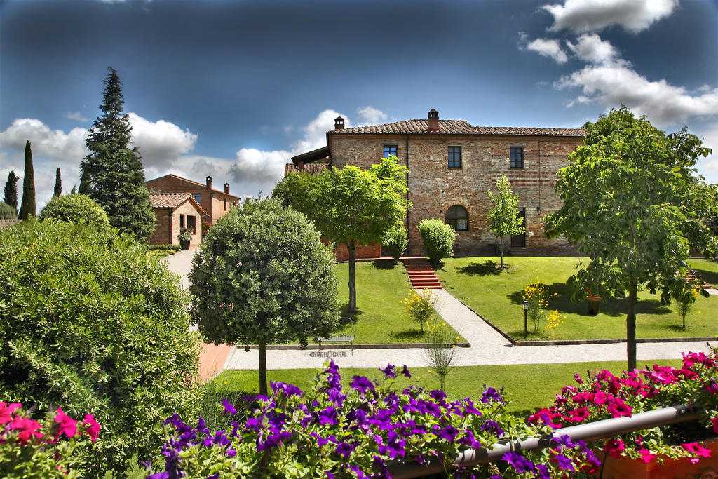 Borgo Tre Rose Hotel Valiano Luaran gambar