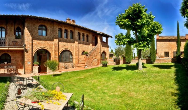 Borgo Tre Rose Hotel Valiano Luaran gambar