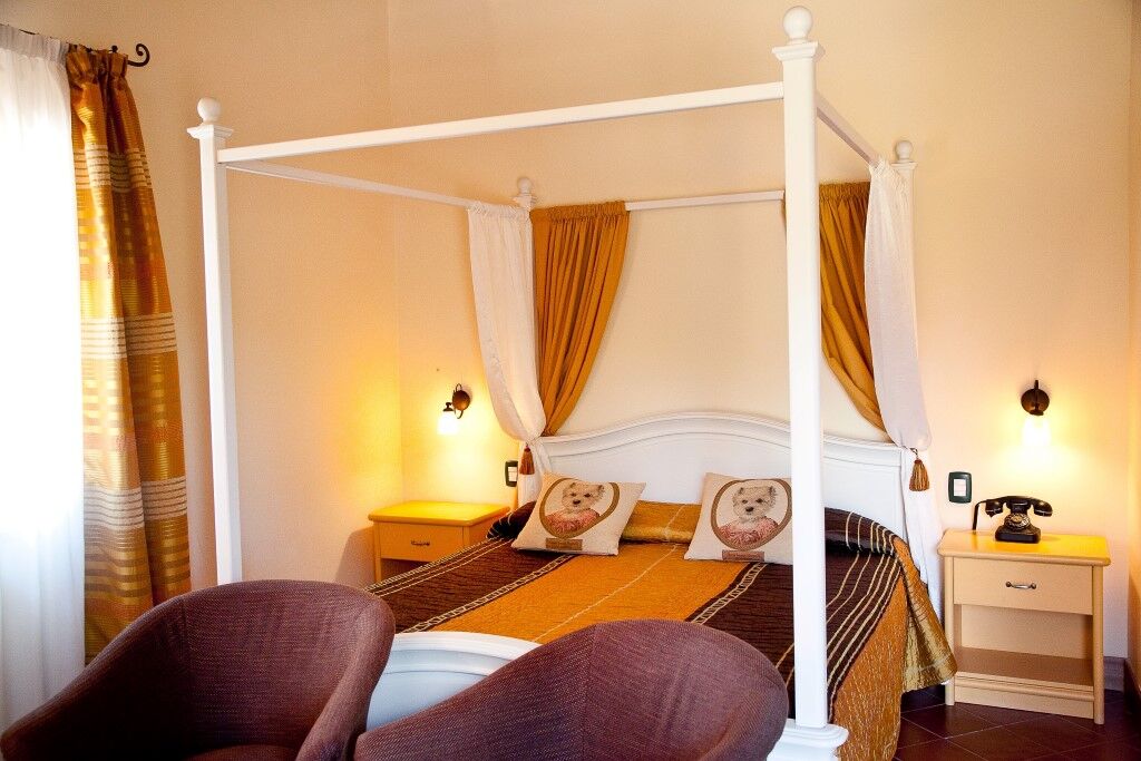 Borgo Tre Rose Hotel Valiano Luaran gambar